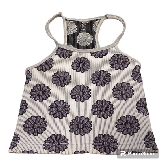 Aura flowered crop top. Stretchy material. S/M - Picture 1 of 3